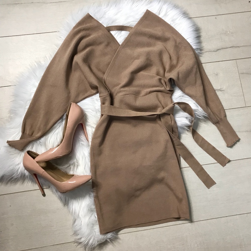 Elegant Winter V-Neck Knitted Sweater Mini Dress - Picture 7 of 8